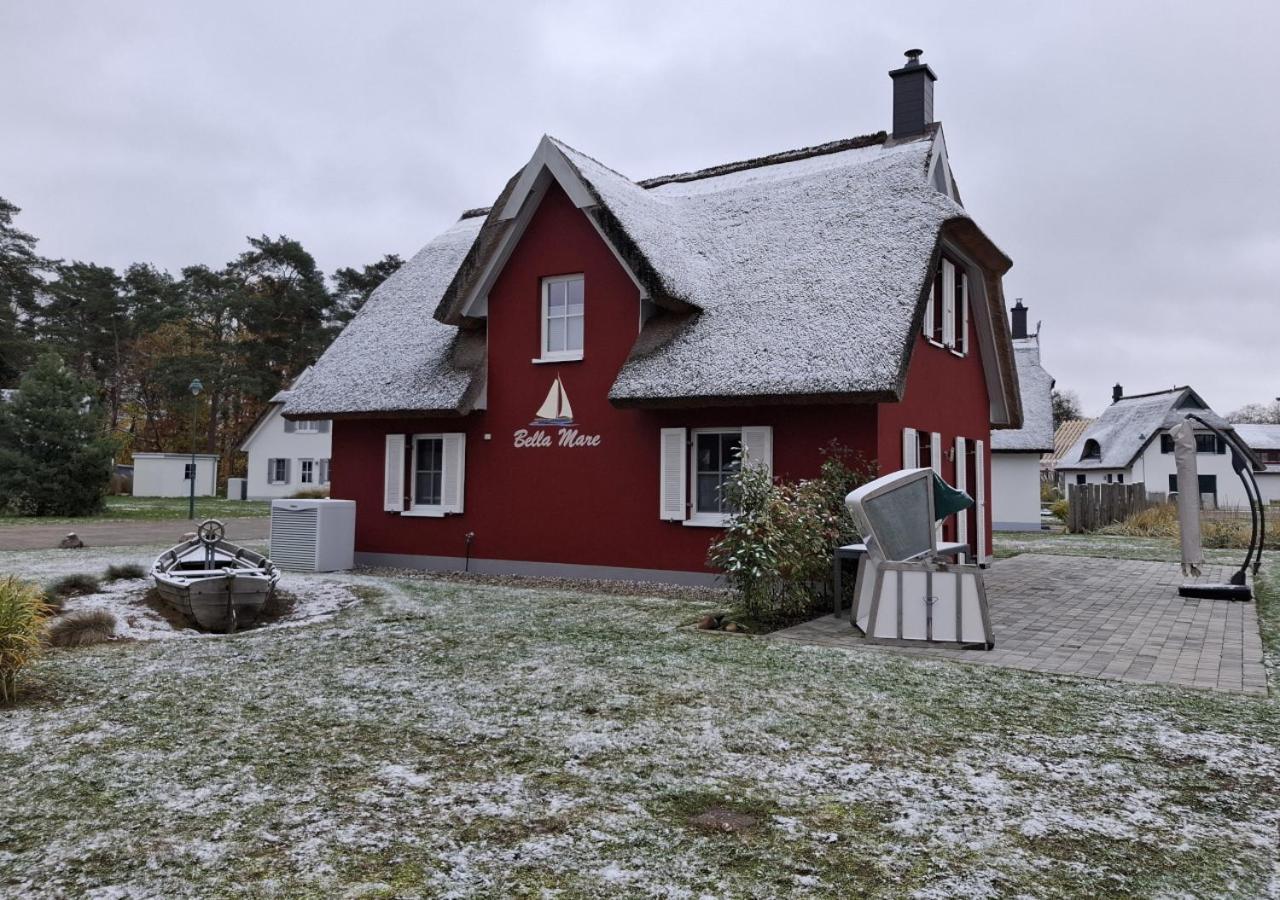 Modernes Reetdach-Ostseeferienhaus Bella Mare, Insel Usedom Mit Sauna, Kamin & Sonnenterrasse Zirchow Exterior foto